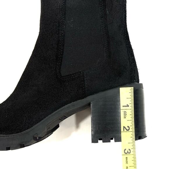 VINCE CAMUTO Henderson Chelsea Lug Sole Boots (Sz 38.5) - Picture 6 of 9